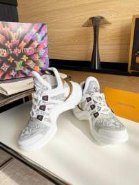 Picture of Louis Vuitton Shoes _SKULVsz35-42mnf011317706